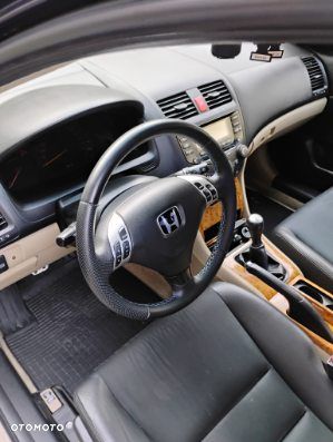 Honda Accord 2.4 Executive - 7