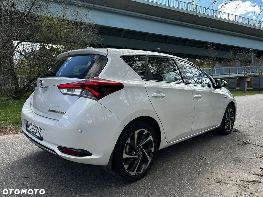 Toyota Auris - 14