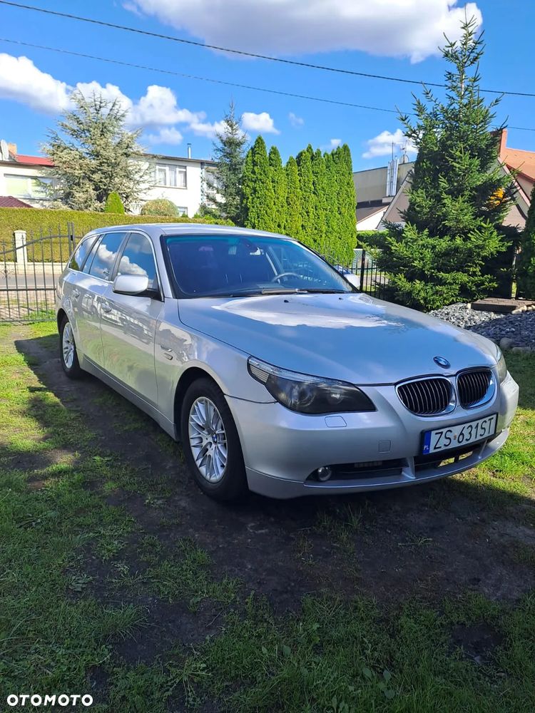 BMW Seria 5 525d - 1