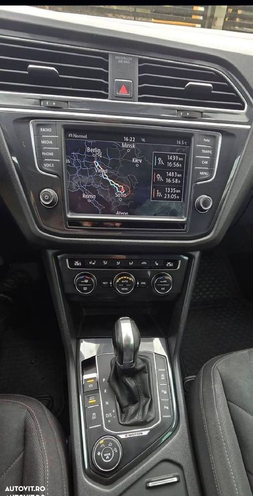 Volkswagen Tiguan 2.0 TDI SCR 4MOTION DSG Offroad - 8