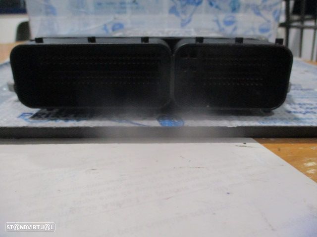 Centralina 7810000 028101075  9135914719601 BMW E82 2008 120D 177CV 5P BRANCO BOSCH - 4