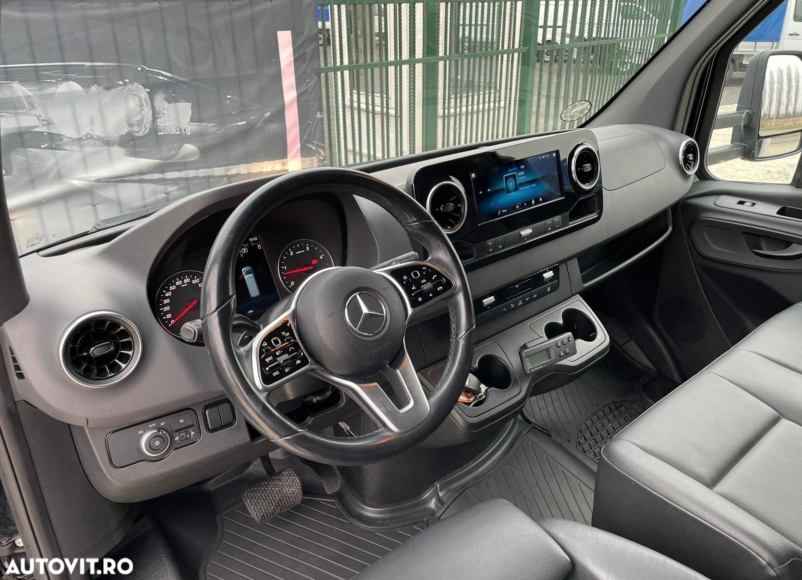 Mercedes-Benz Sprinter 319 CDI 3.0 D AUTOMAT FRIGORIFIC THERMO KING - 19