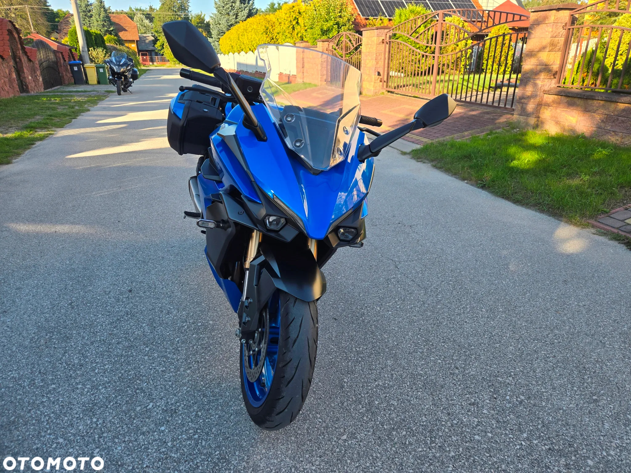 Suzuki GSX - 7