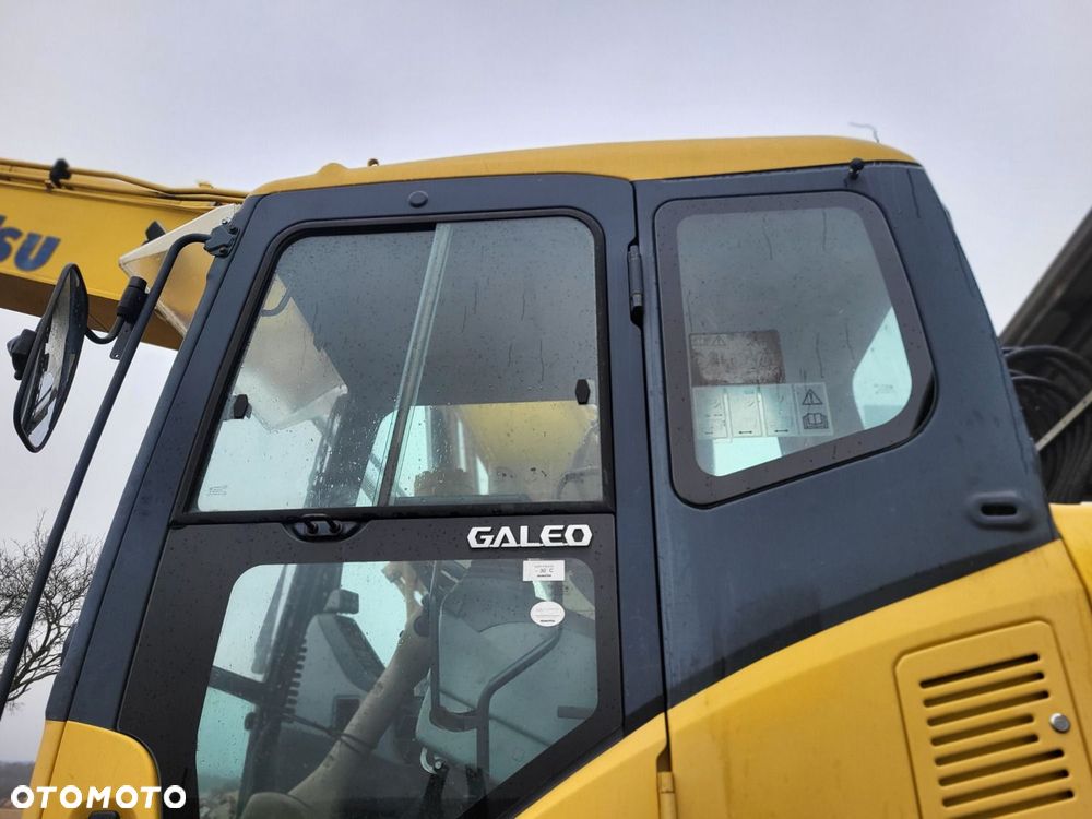Komatsu Pw 220-7 4X4 - 29