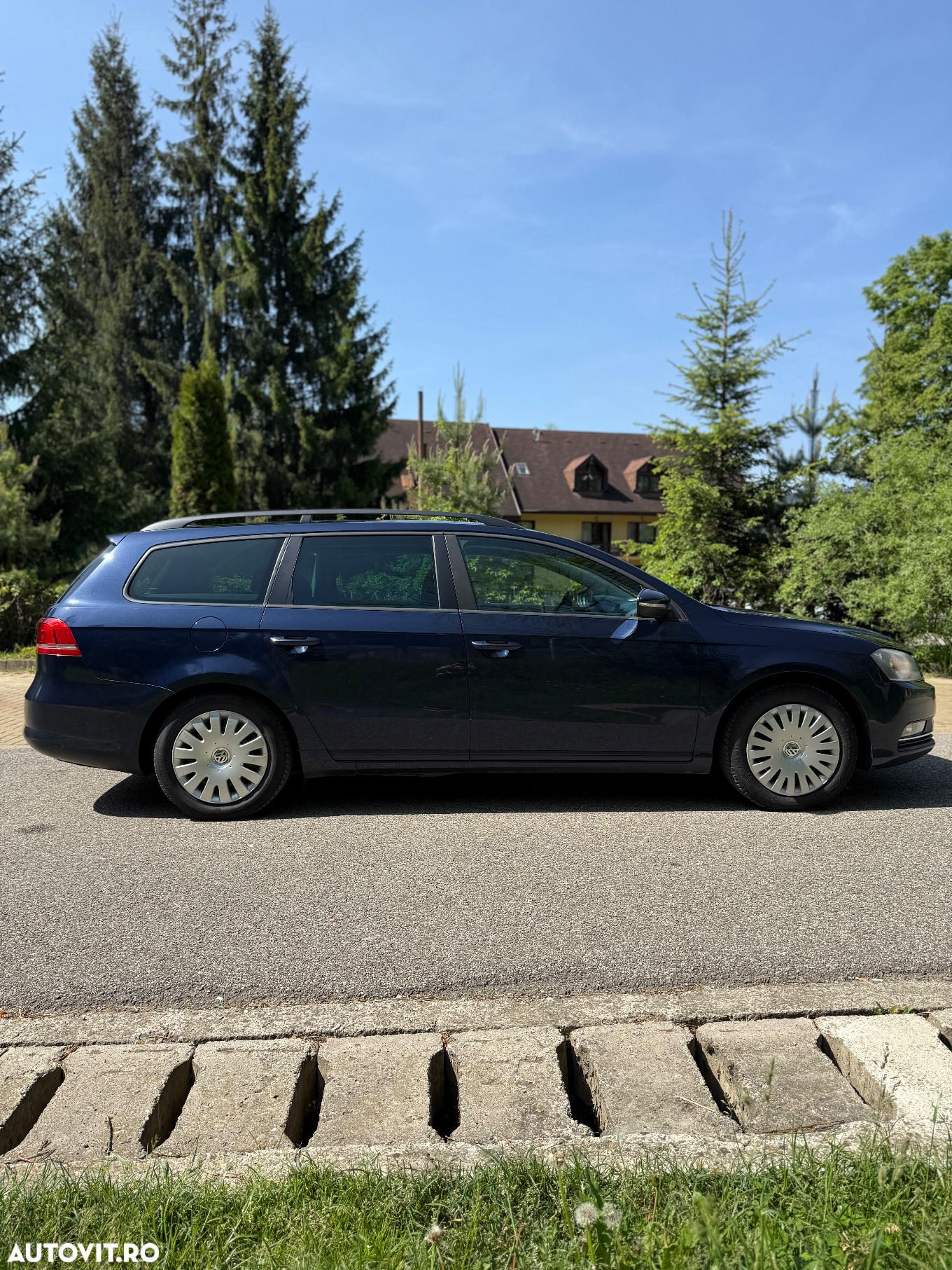 Volkswagen Passat Variant 1.6 TDI BlueMotion - 4