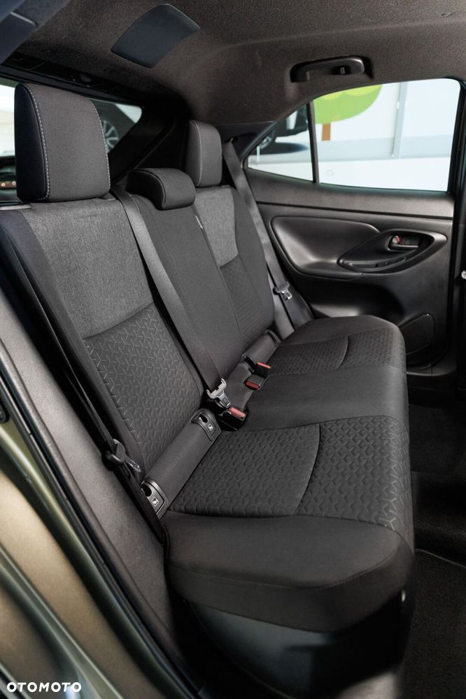 Toyota Yaris Cross Hybrid 1.5 Comfort - 19