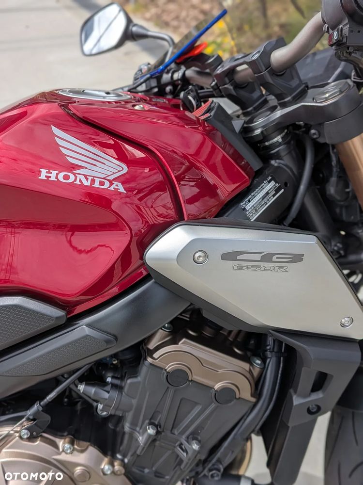 Honda CB - 30