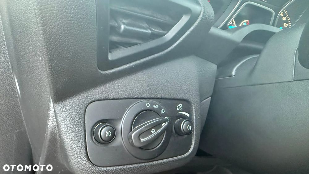 Ford Kuga 2.0 TDCi AWD Titanium - 24
