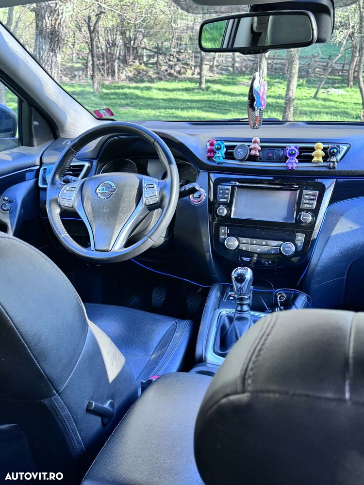 Nissan Qashqai 1.5 DCI Start/Stop N-Connecta - 12