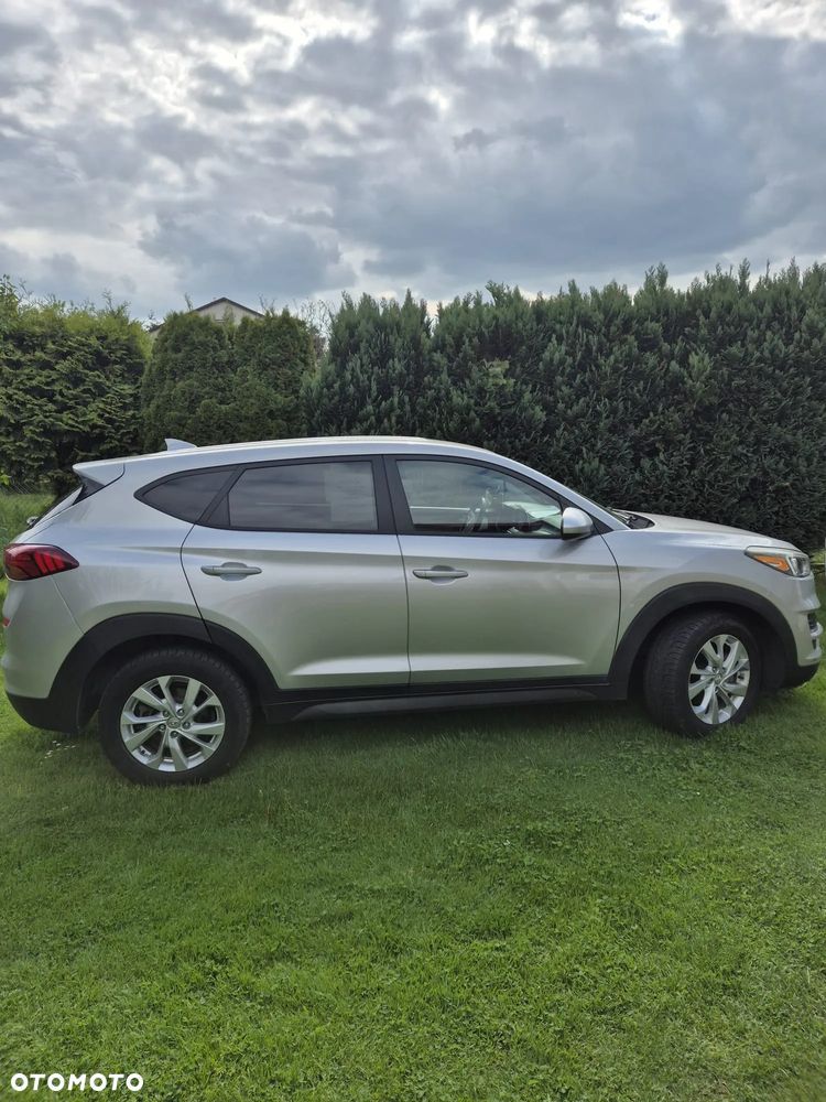 Hyundai Tucson - 4