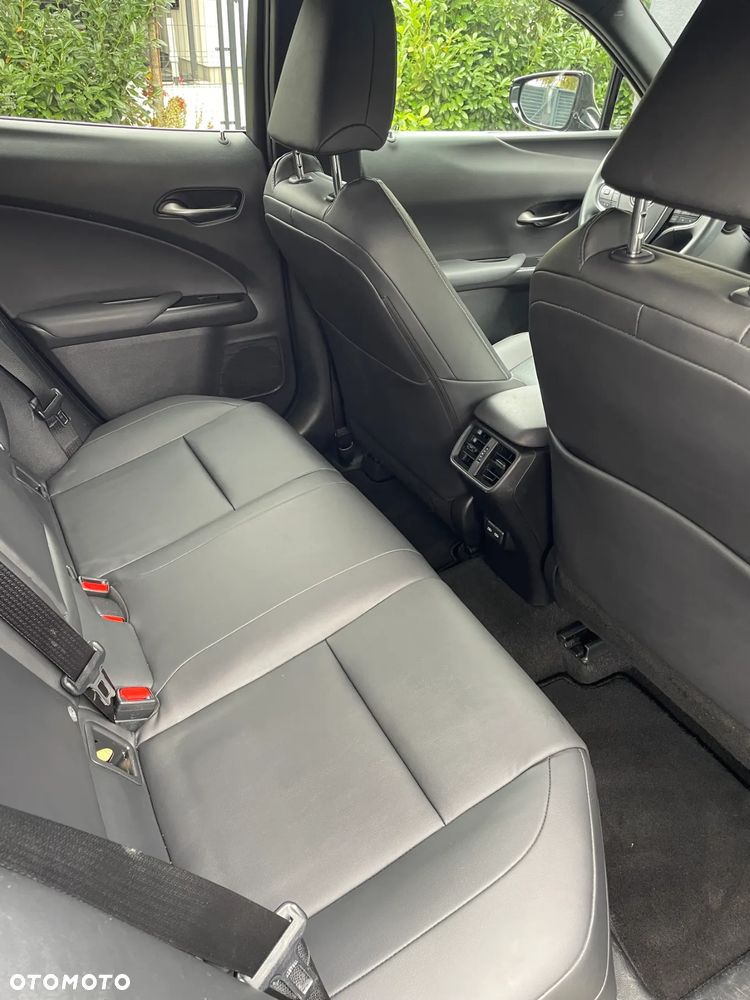 Lexus UX 200 GPF Business 2WD - 9