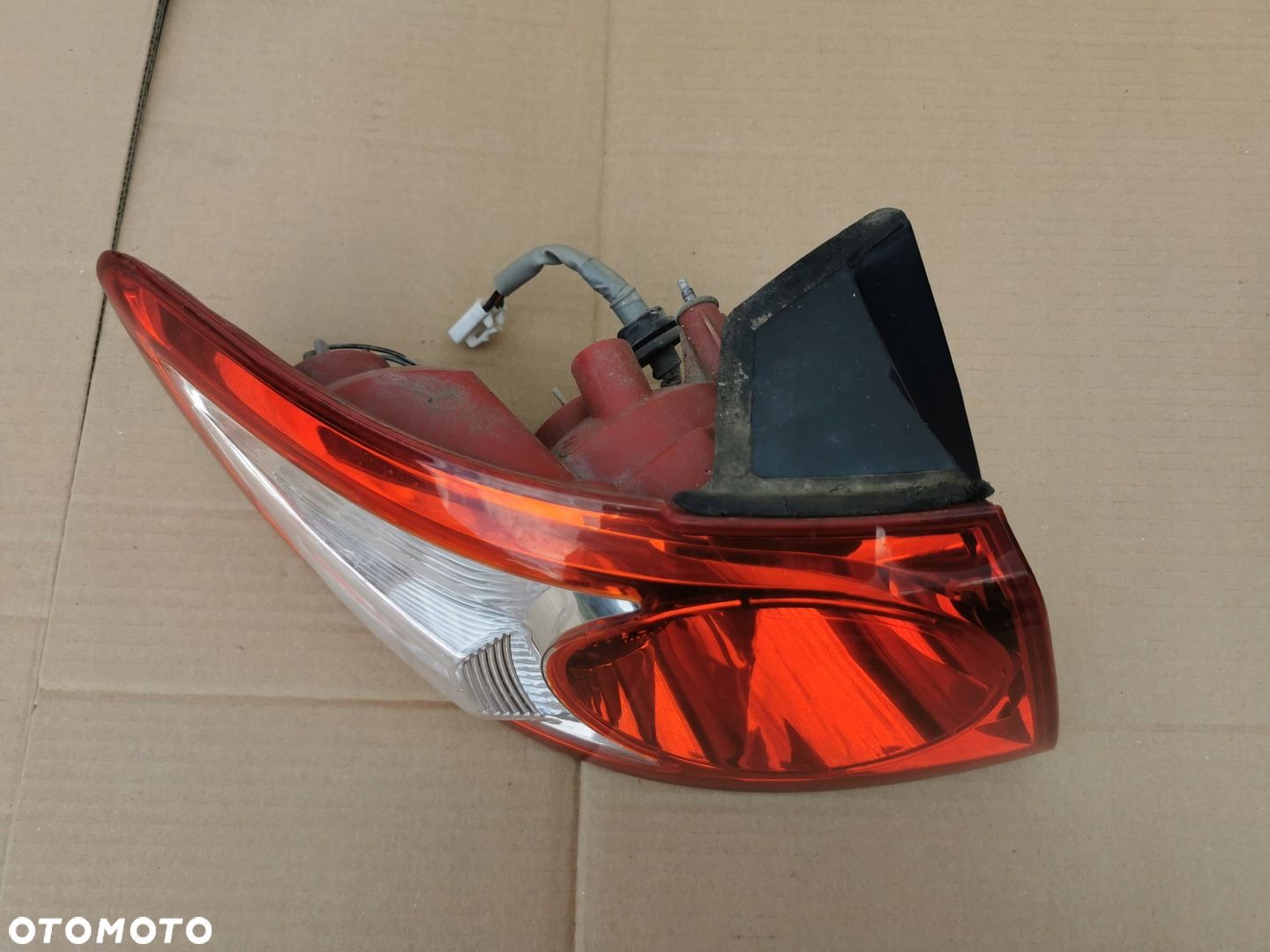 Lampa tylna lewa Hyundai Santa Fe II - 3