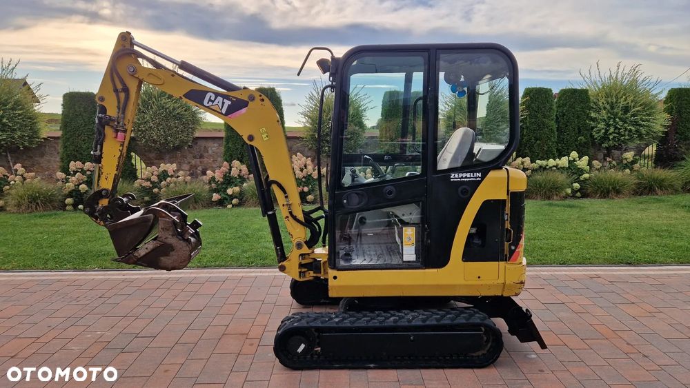 Caterpillar 301.8 C - 13
