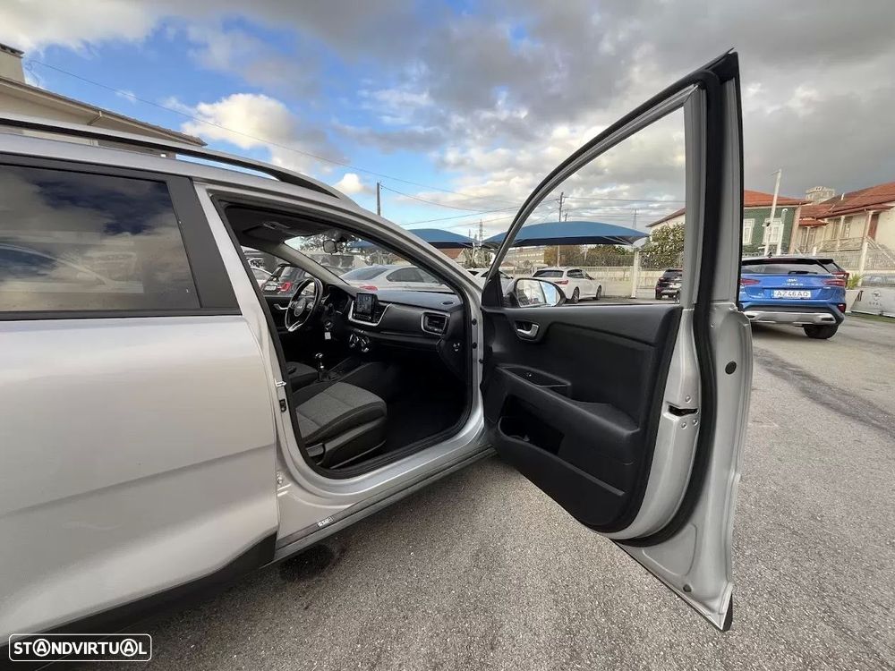 Kia Stonic 1.2 Dynamic - 27