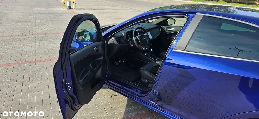 Alfa Romeo Giulietta 2.0 JTDM Exclusive - 13