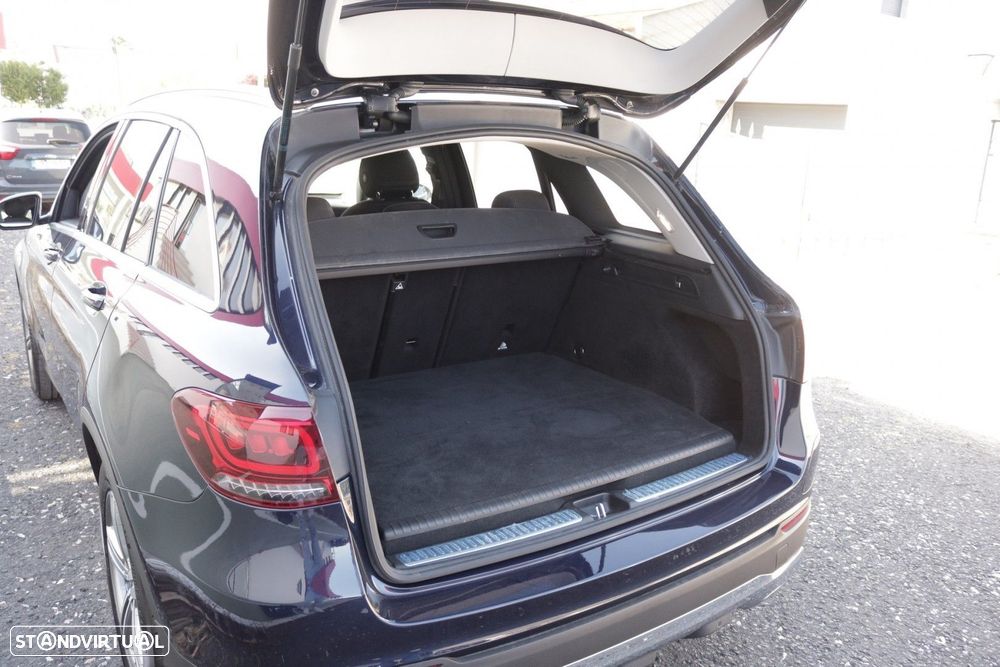 Mercedes-Benz GLC 300 de 4Matic - 21
