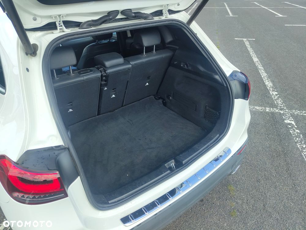 Mercedes-Benz GLA 250 Progressive - 20