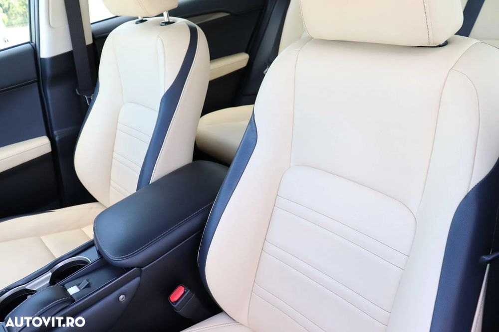 Lexus Seria NX 300h E-FOUR F Sport - 7