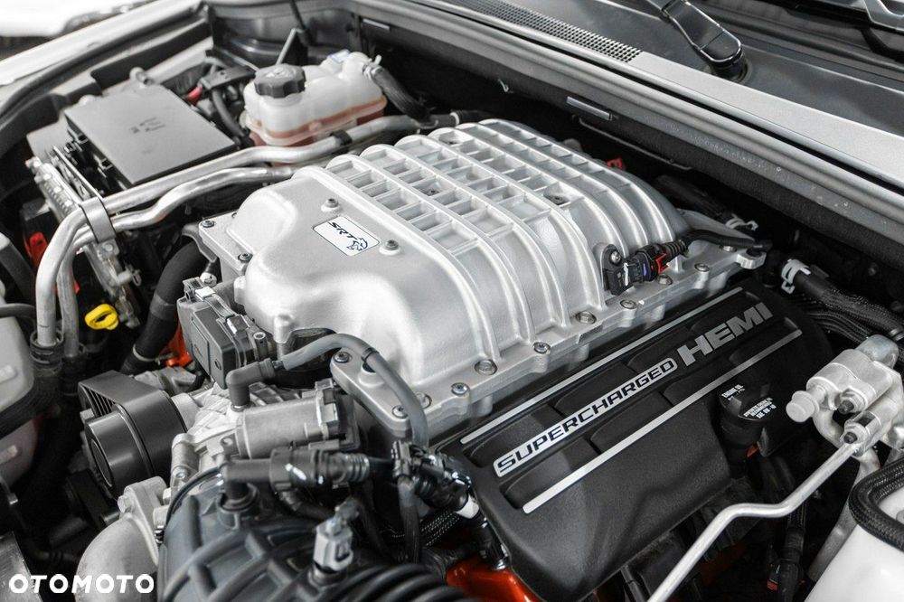 Jeep Grand Cherokee - 15