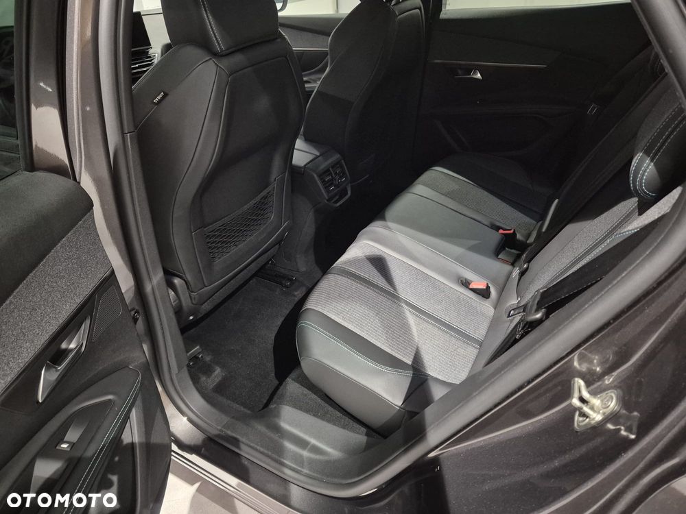 Peugeot 3008 1.2 PureTech Allure Pack S&S EAT8 - 12