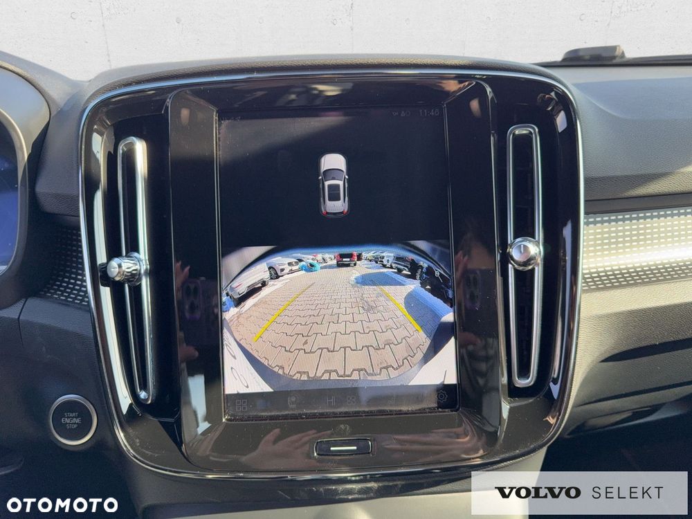 Volvo XC 40 - 24