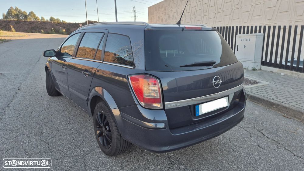 Opel Astra 1.7 CDTI Cosmo - 2