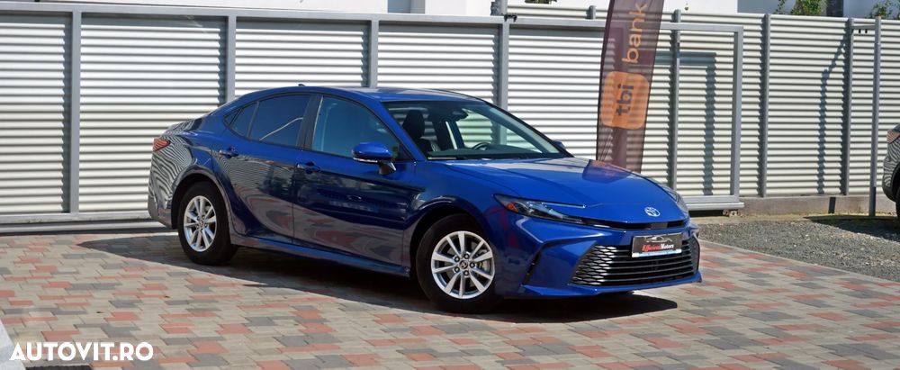 Toyota Camry Business Edition - 12