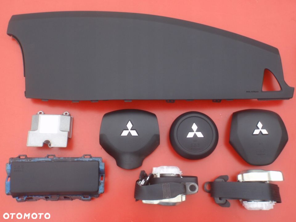 MITSUBISHI CORDIA DIAMANTE LANCER ASX 3000GT ECLIPS CROSS SPACE STAR OUTLANDER CANTER PODUSZKA POWIETRZNA KIEROWCY AIRBAG SRS KURTYNA FOTELA FOTELOWA DESKA - 1