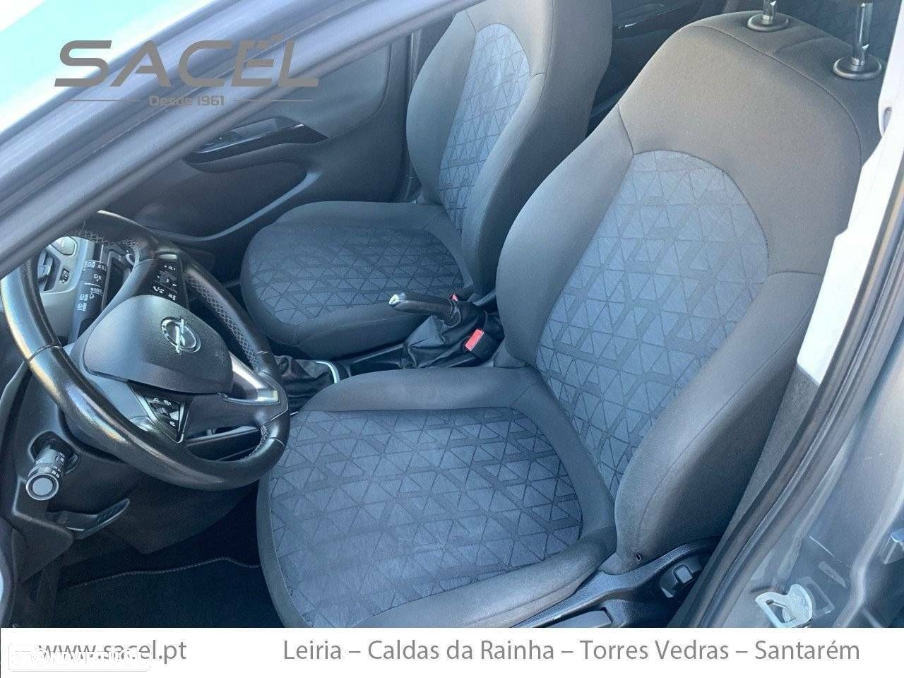 Opel Corsa 1.2 120 Anos - 9