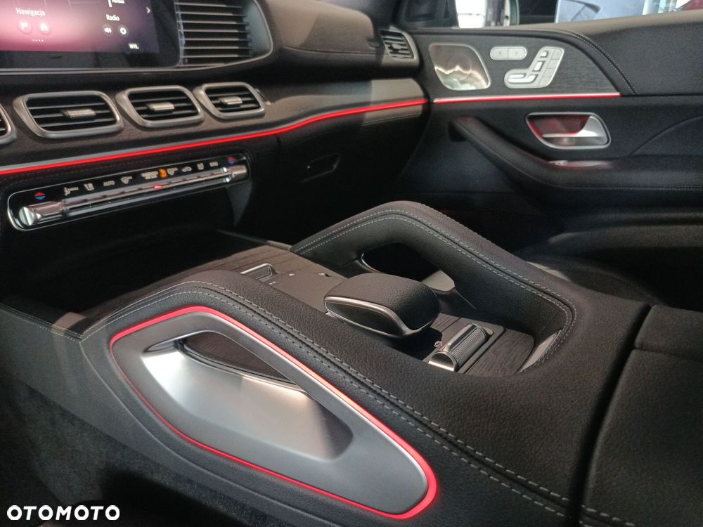 Mercedes-Benz GLE - 33