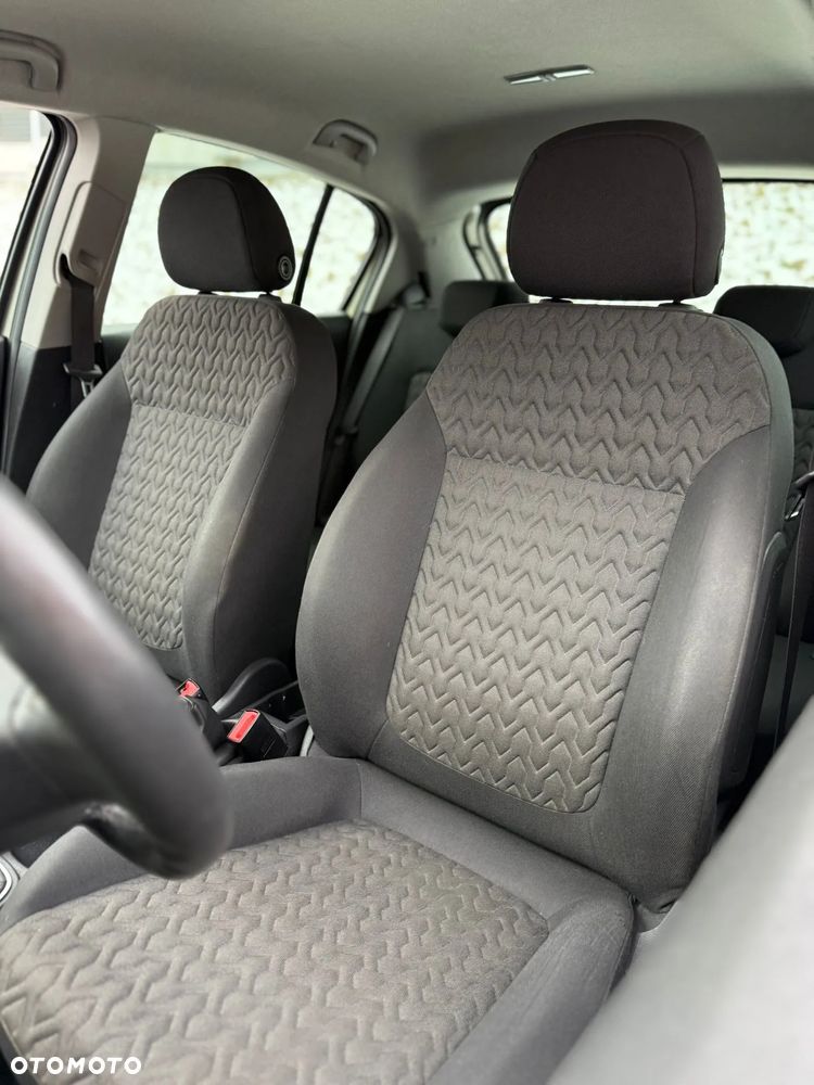 Opel Corsa 1.2 16V Edition / Active - 27