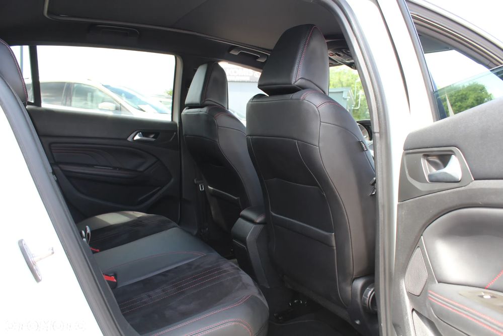 Peugeot 308 2.0 BlueHDi GT S&S EAT8 - 25