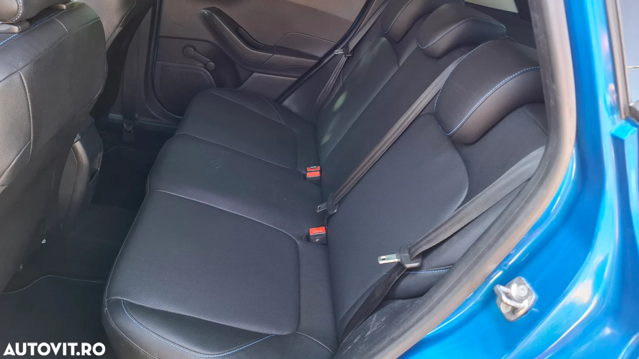 Ford Fiesta 1.0 EcoBoost Active II - 11