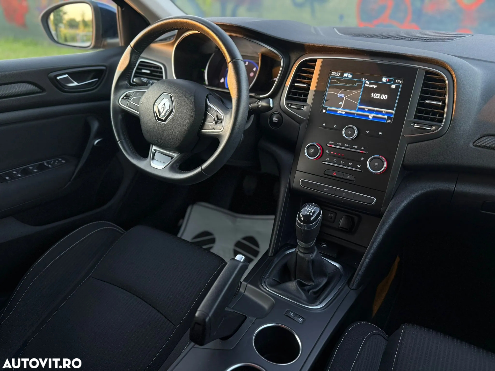 Renault Megane ENERGY dCi 110 BUSINESS - 8