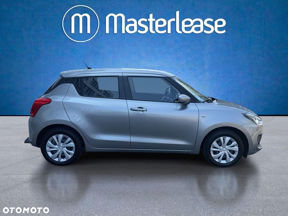 Suzuki Swift - 4