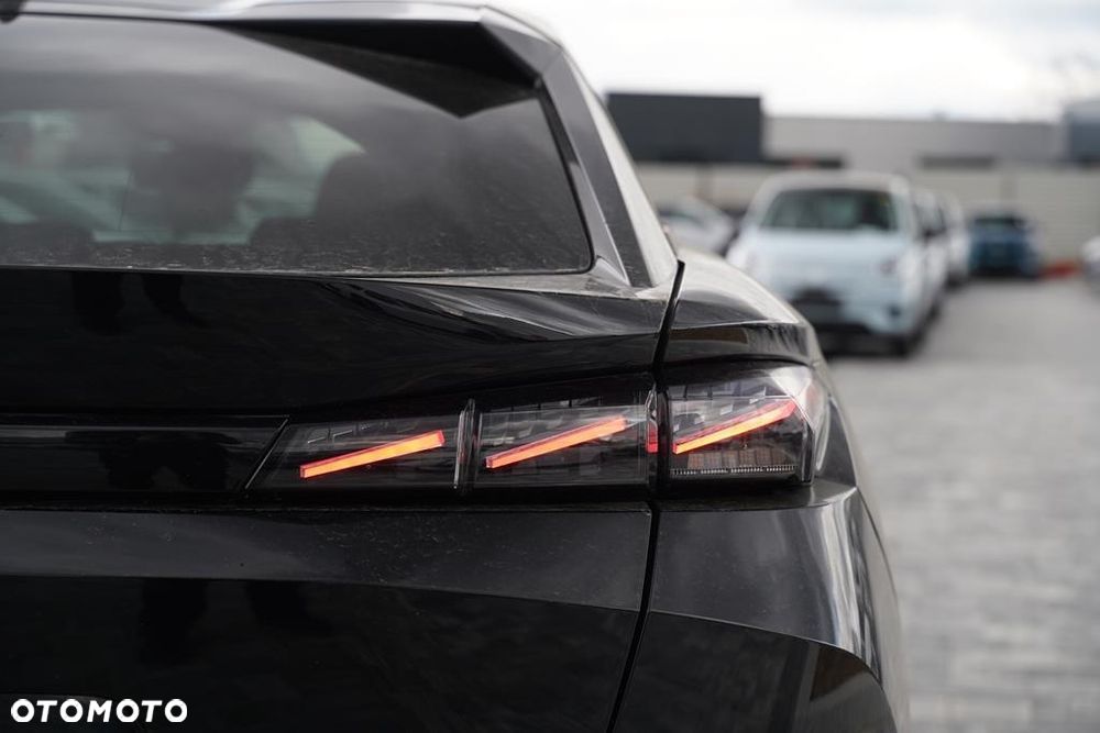 Peugeot 408 1.2 PureTech mHEV GT Exclusive S&S e-DSC6 - 23