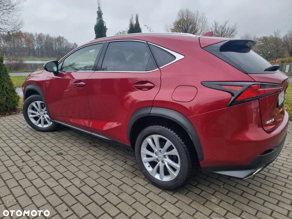 Lexus NX 300 F Impression AWD - 9