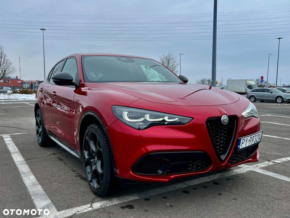 Alfa Romeo Stelvio - 3