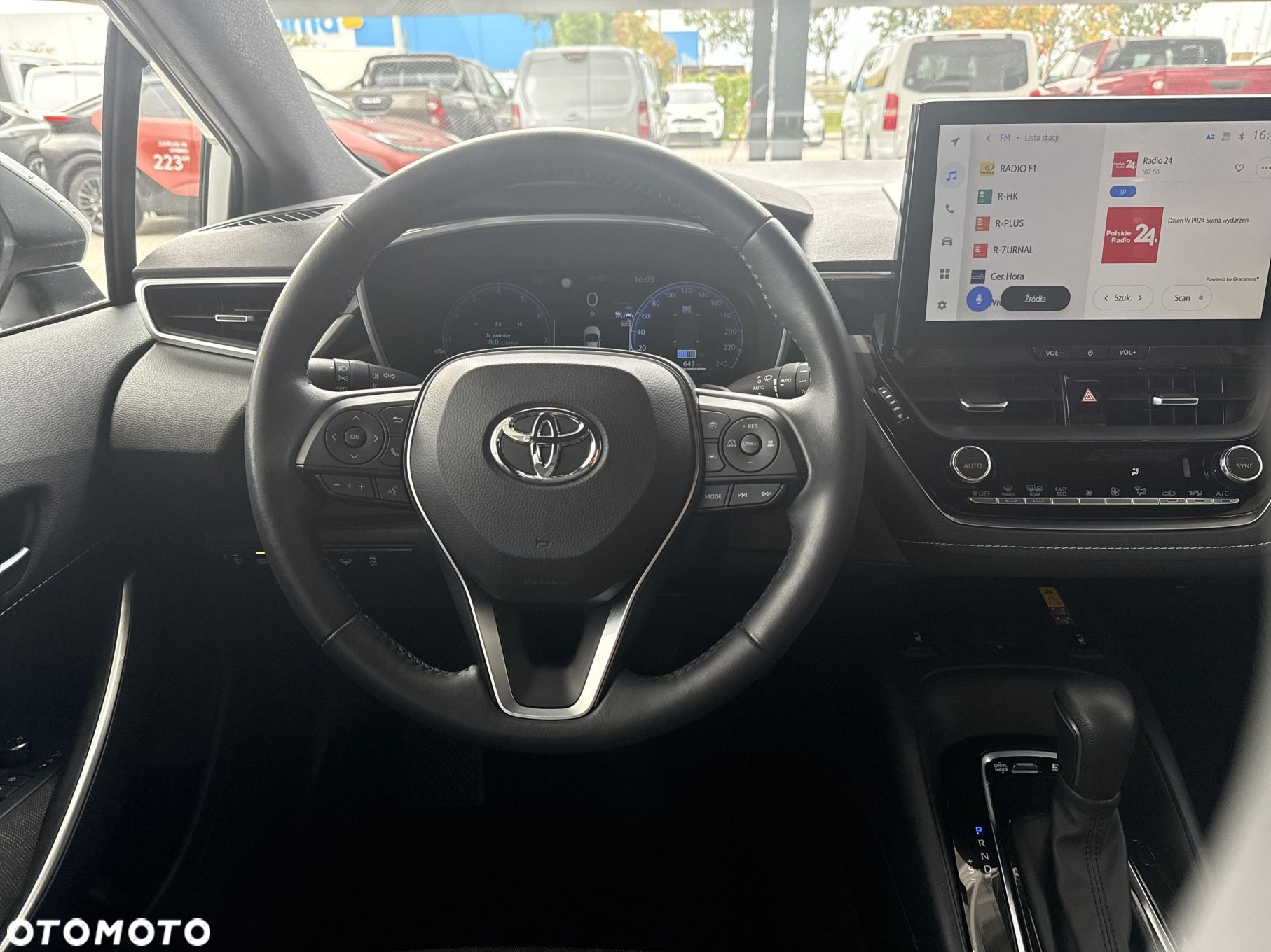 Toyota Corolla 2.0 Hybrid Comfort - 12