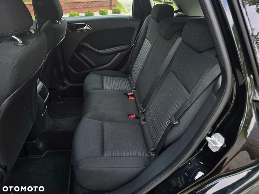 Mercedes-Benz Klasa B 180 CDI BlueEFFICIENCY Edition Style - 16