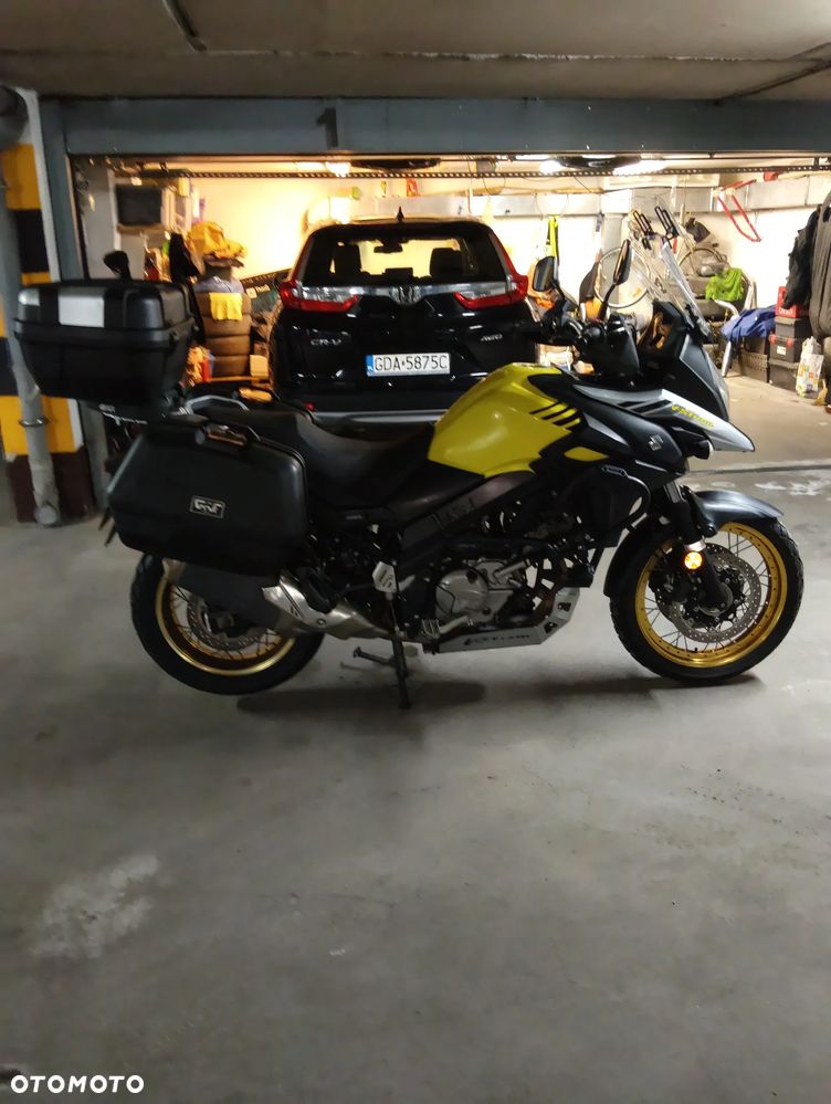 Suzuki V-STROM - 13