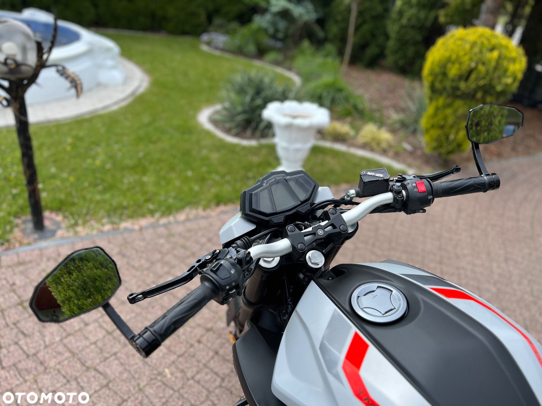 Yamaha MT - 34