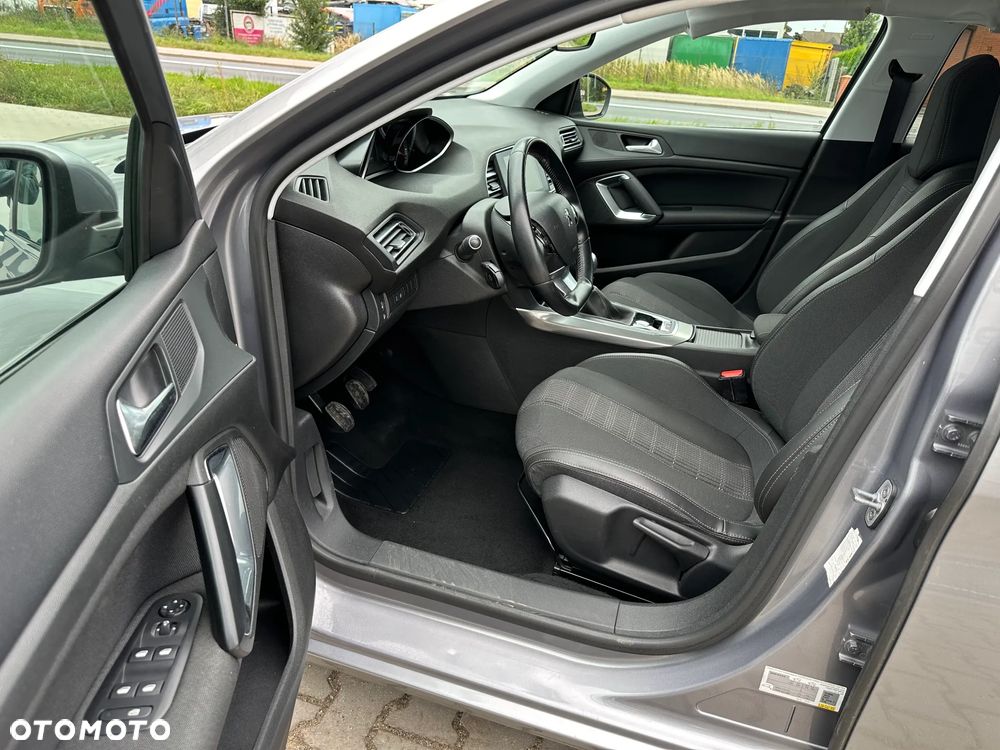 Peugeot 308 - 12