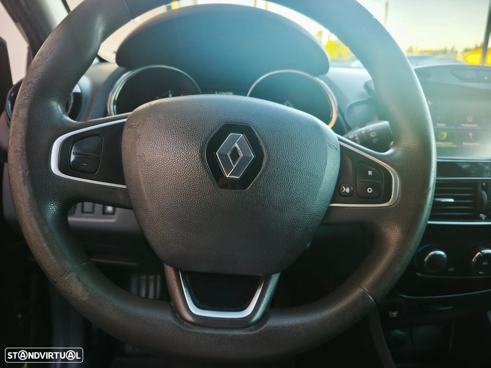 Renault Clio Sport Tourer Energy dCi 90 Business - 18