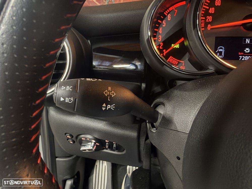 MINI 3 Portas One JCW - 16