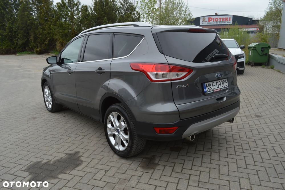 Ford Kuga 2.0 TDCi 4x4 Titanium - 6