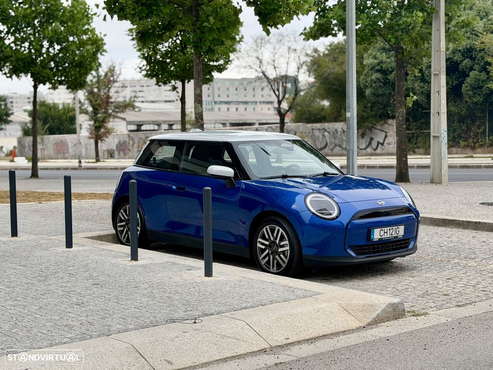 MINI 3 Portas Cooper E Classic S