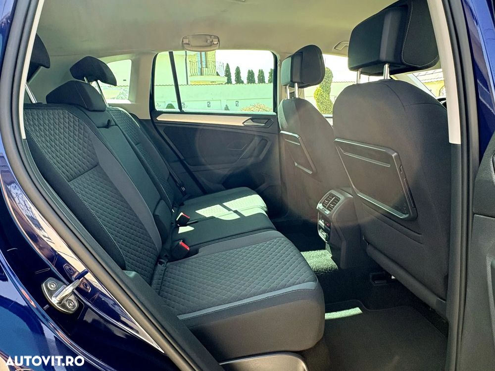 Volkswagen Tiguan 2.0 TDI SCR 4MOTION DSG R-Line - 12