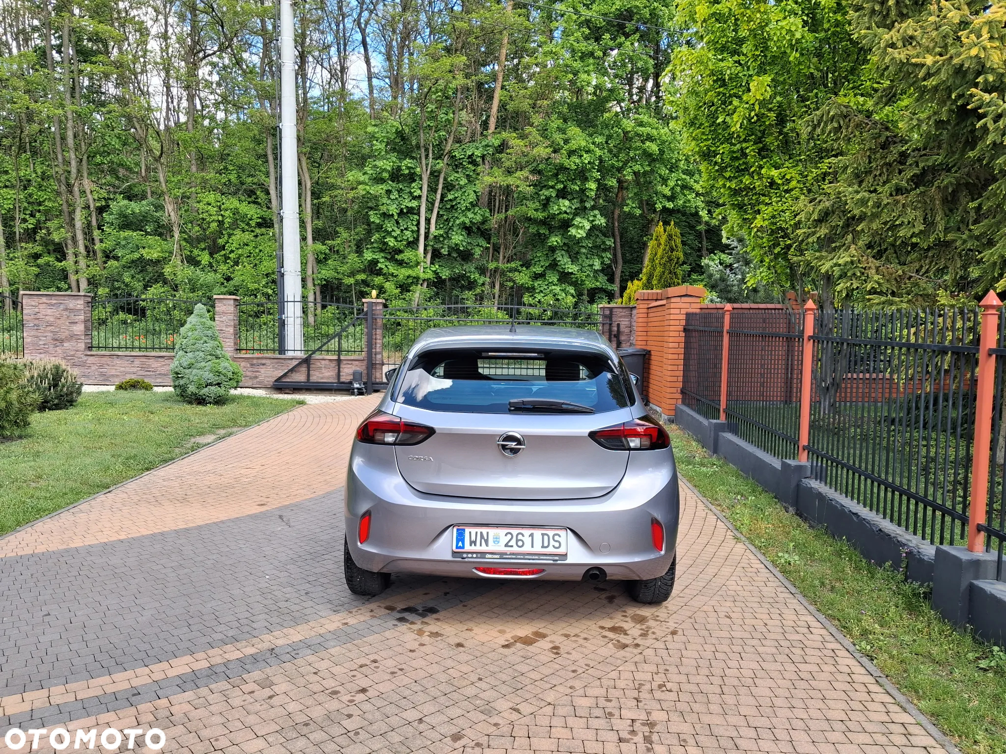 Opel Corsa 1.2 Elegance S&S - 10