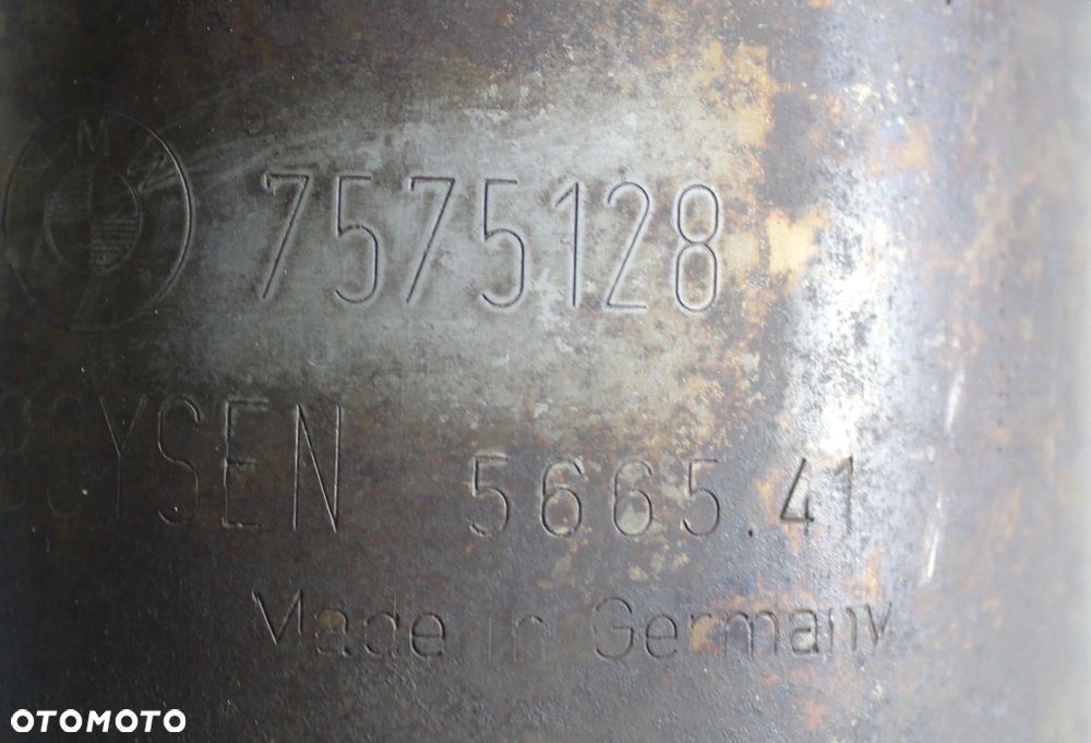 KOLEKTOR WYDECHOWY LEWY BMW E60 E63 E65 N62B44 4.4 - 8